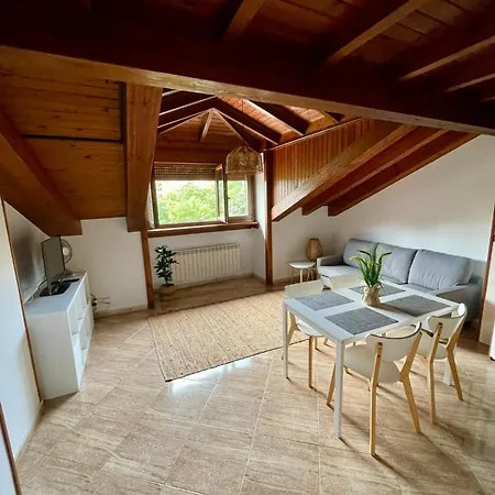 Apartamento La Santina Y Su Balcón *